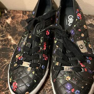 G by Guess  GGbackerer 13 Black Floral Women's Sneakers 9.5